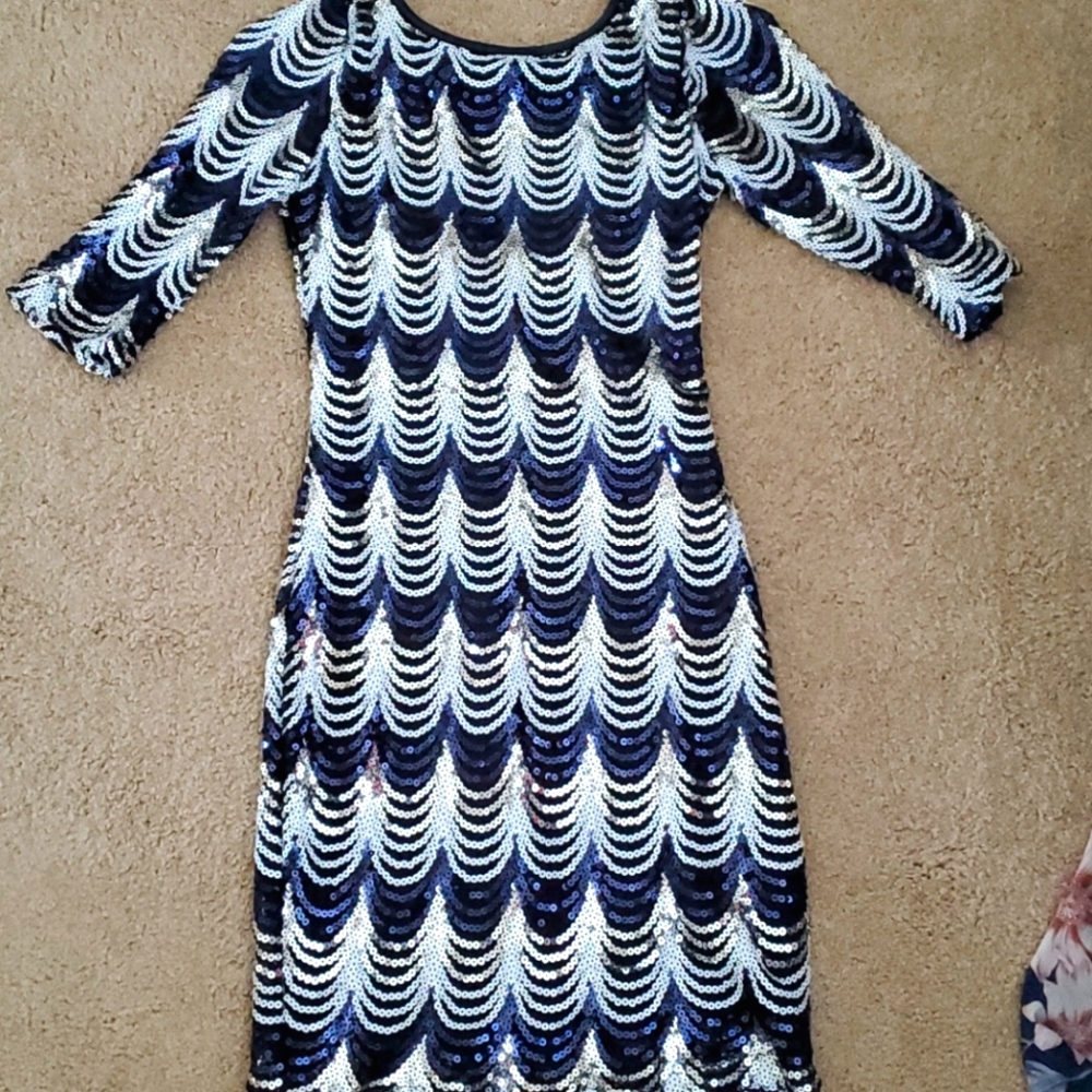 Sequin half sleeve dress size medium